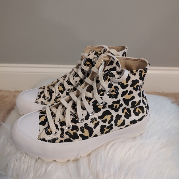 Converse CTAS Lugged Hi Top Platform Sneaker Leopard Various Sizes - Picture 8 of 13